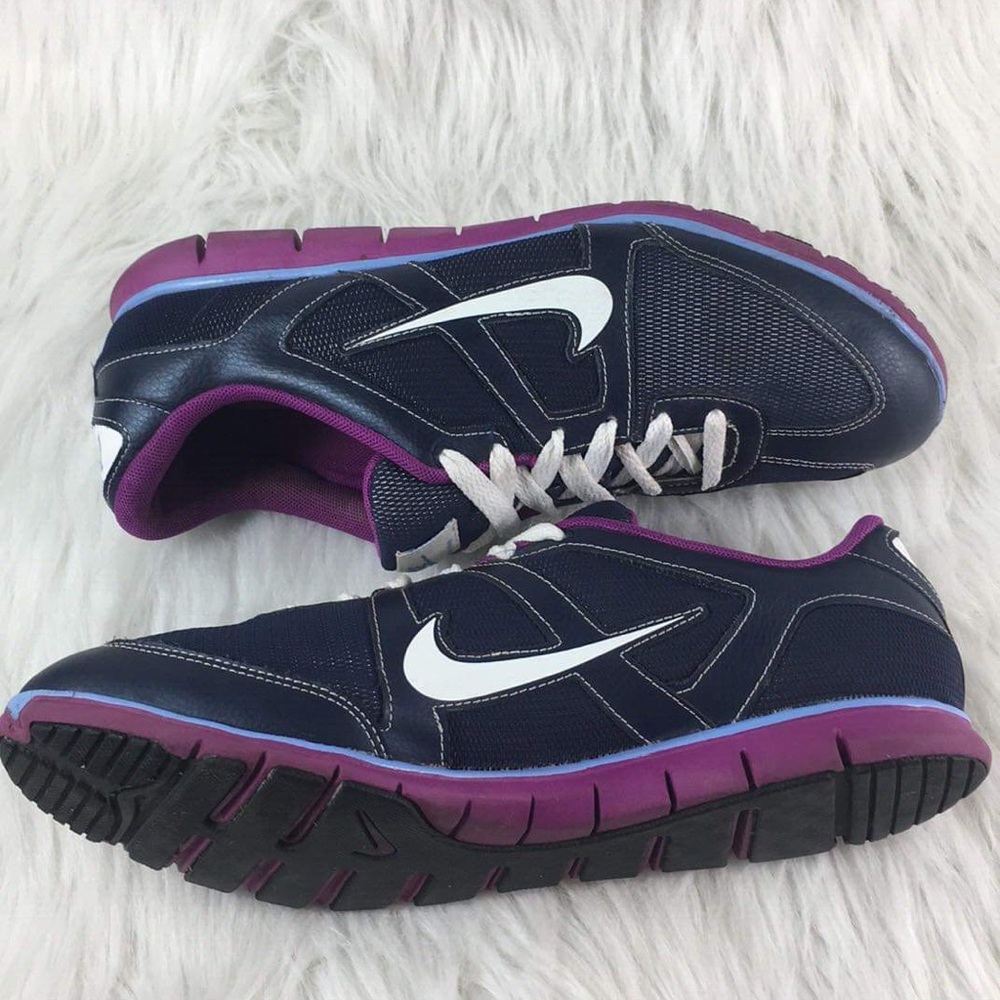 Vintage Nike sneakers